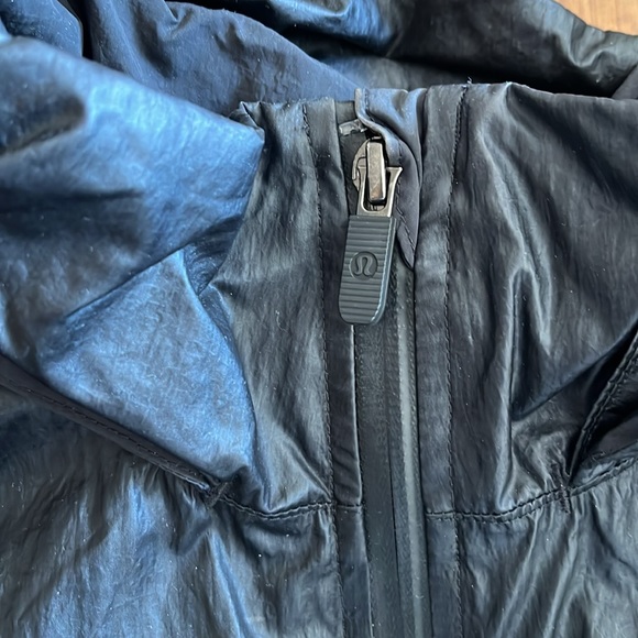 Lululemon Wind breaker running Jacket Lululemon X Barry’s Bootcamp Jacket - Picture 6 of 9